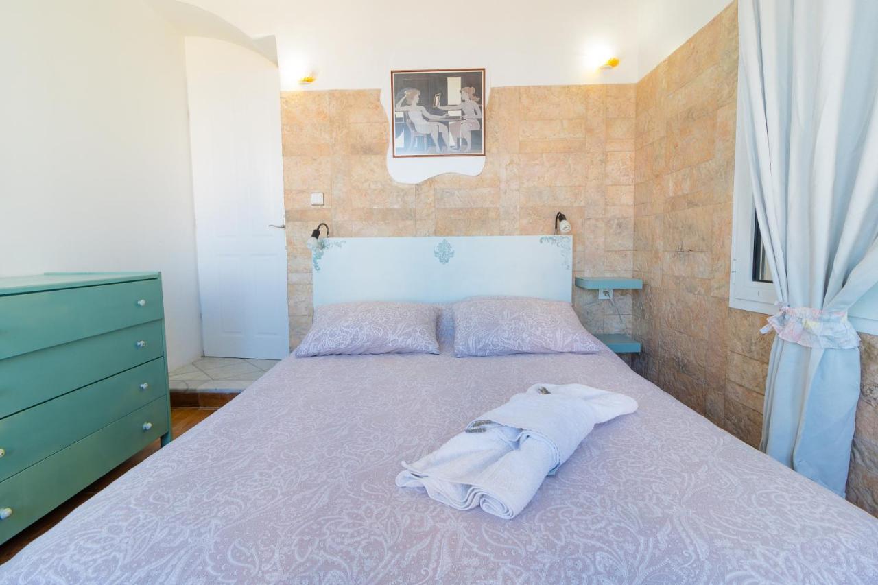 Villa Athanasia - With Private Pool On The By Posarellivillas Akharavi